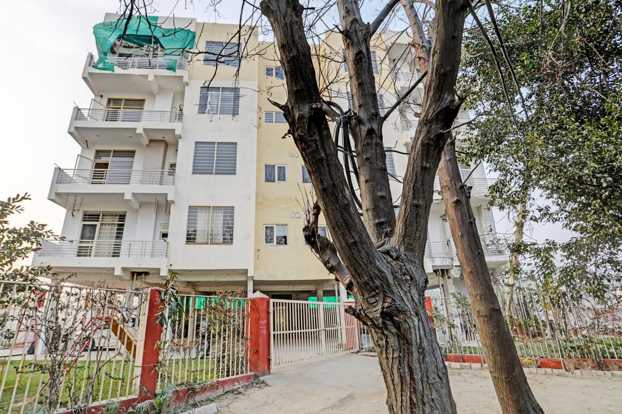 Oyo Home Green View Appartments Beās Zewnętrze zdjęcie
